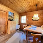 Holiday home Gruenmoos